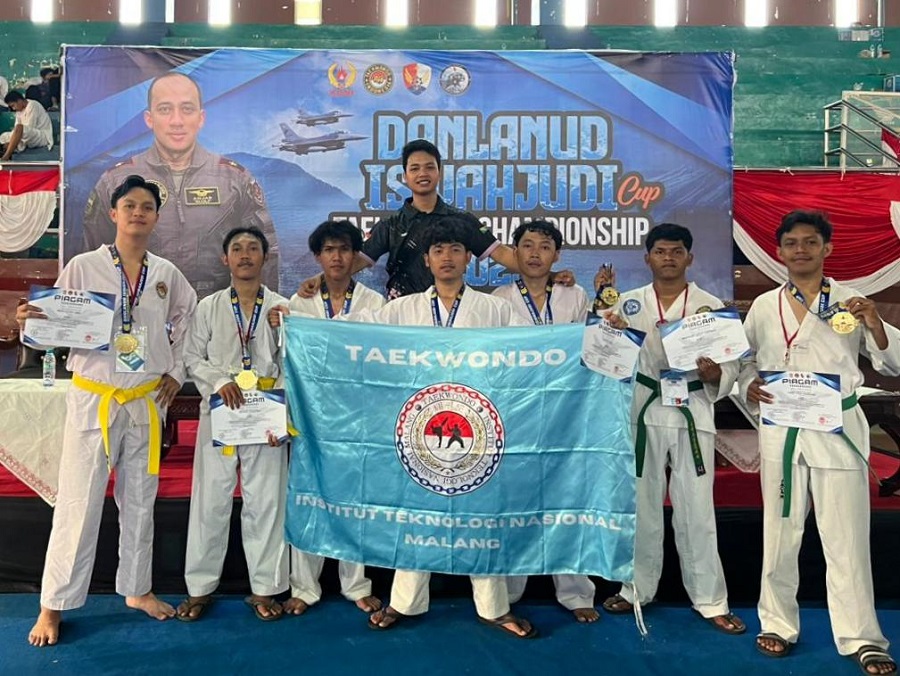 Kontingen Taekwondo ITN Malang berlaga di Kejuaraan Taekwondo “Danlanud Iswahjudi Cup Taekwondo Championship 2025” Madiun. (Foto: Istimewa)